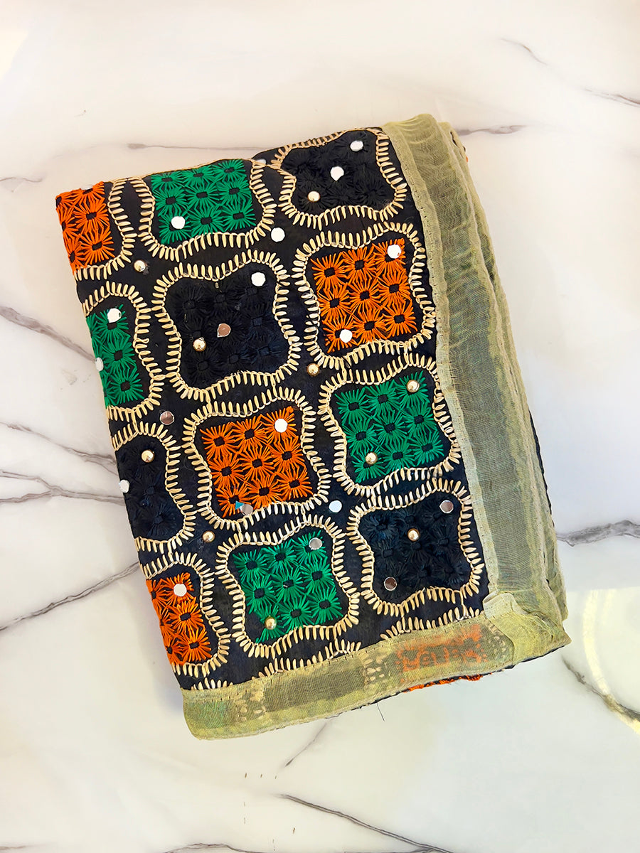 Nimrat Phulkari Dupatta - Black