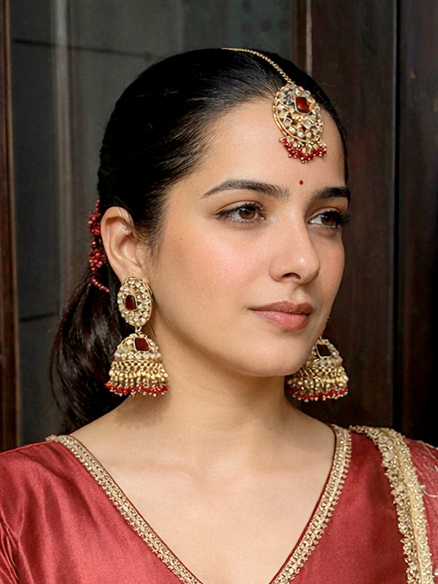 Saanvi Earrings & Tikka