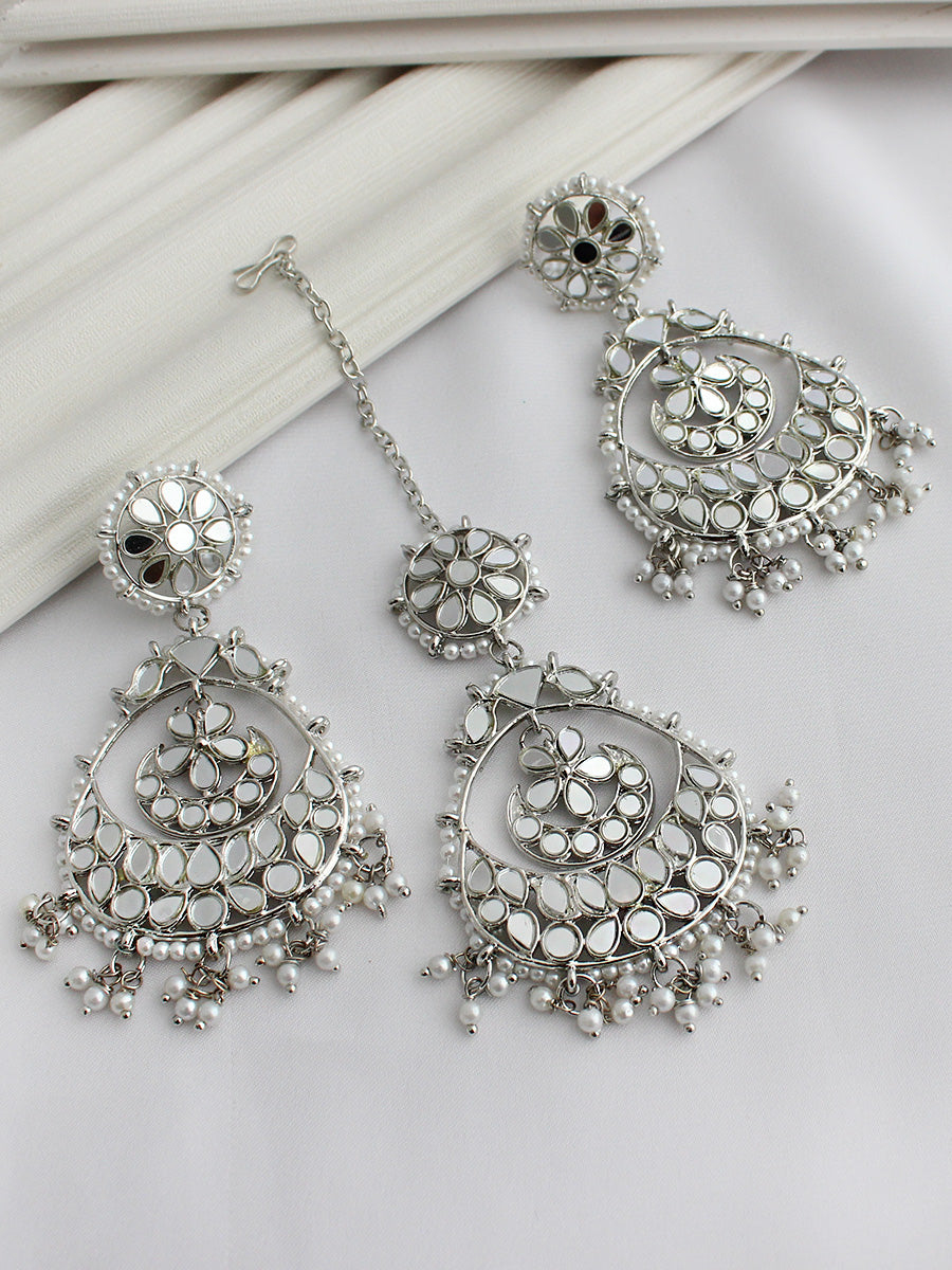 Naaz Mirror Earrings & Tikka - silver
 