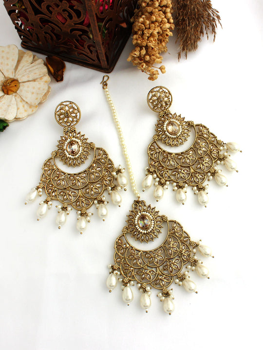Aparna Earrings & Tikka-Gold