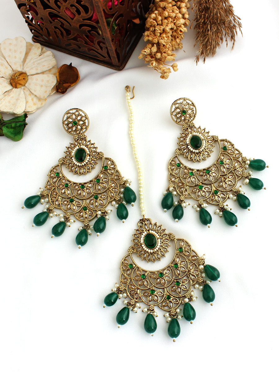 Aparna Earrings & Tikka-Green