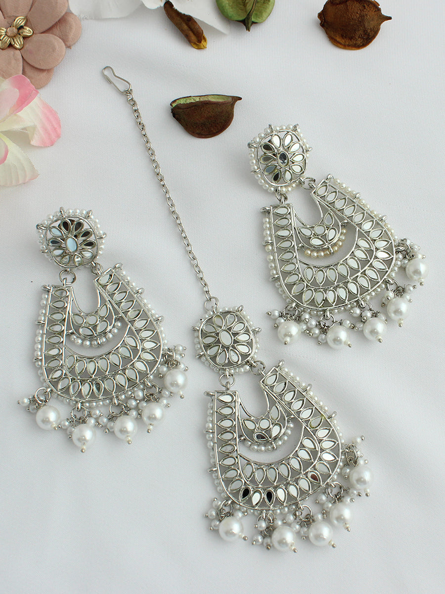 Avika Mirror Earrings & Tikka