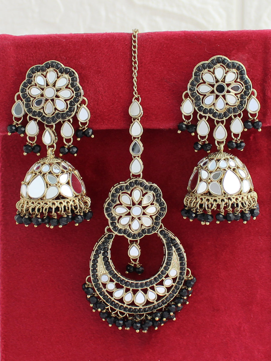 Keesha Earrings & Tikka