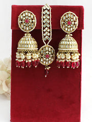 Chetna Earrings & Tikka