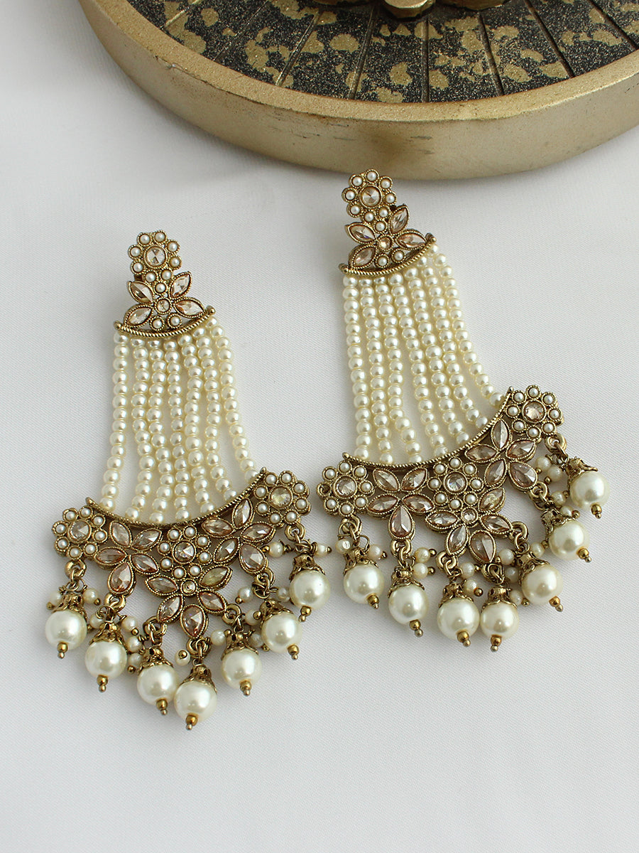 Ankita Earrings-Gold