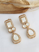 Uditi Earrings-Gold