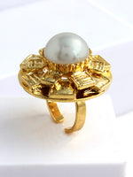 Madonna Ring-Pearl