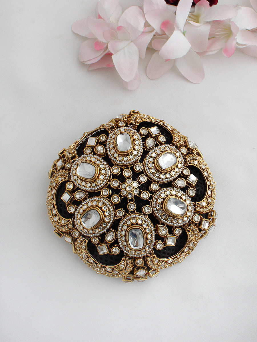 Poorva Kundan Bun-Gold