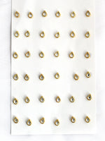 Adaa Hand Bindi