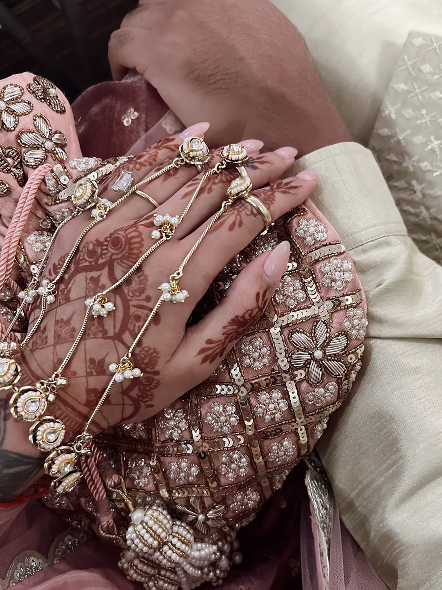 Urjita Hand Harness / Bracelet (Hathphool)