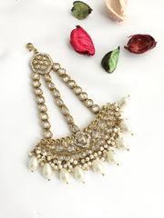 Navira Jhoomer / Passa-White