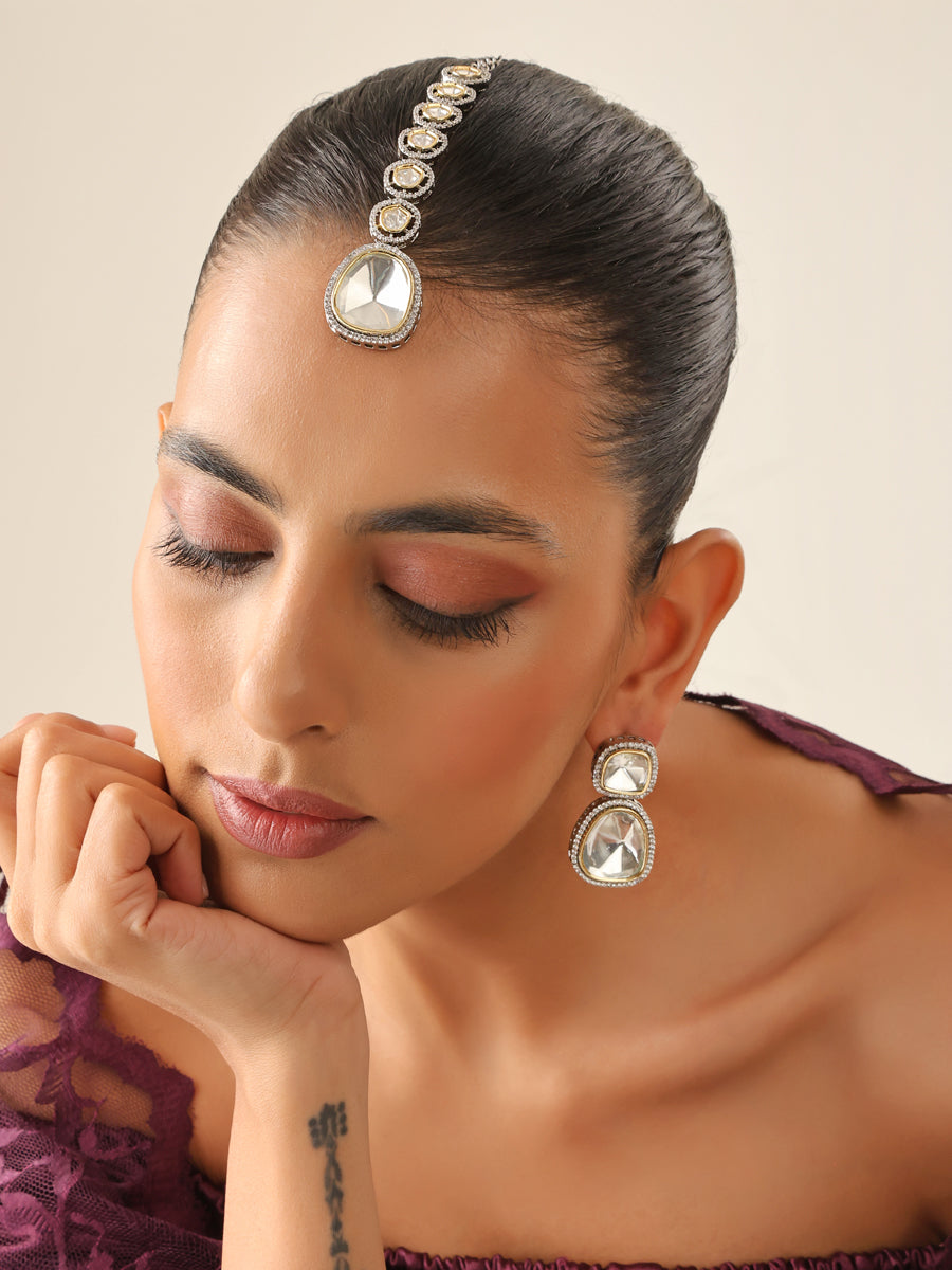 Dubai Earrings & Tikka Set-Metallic
