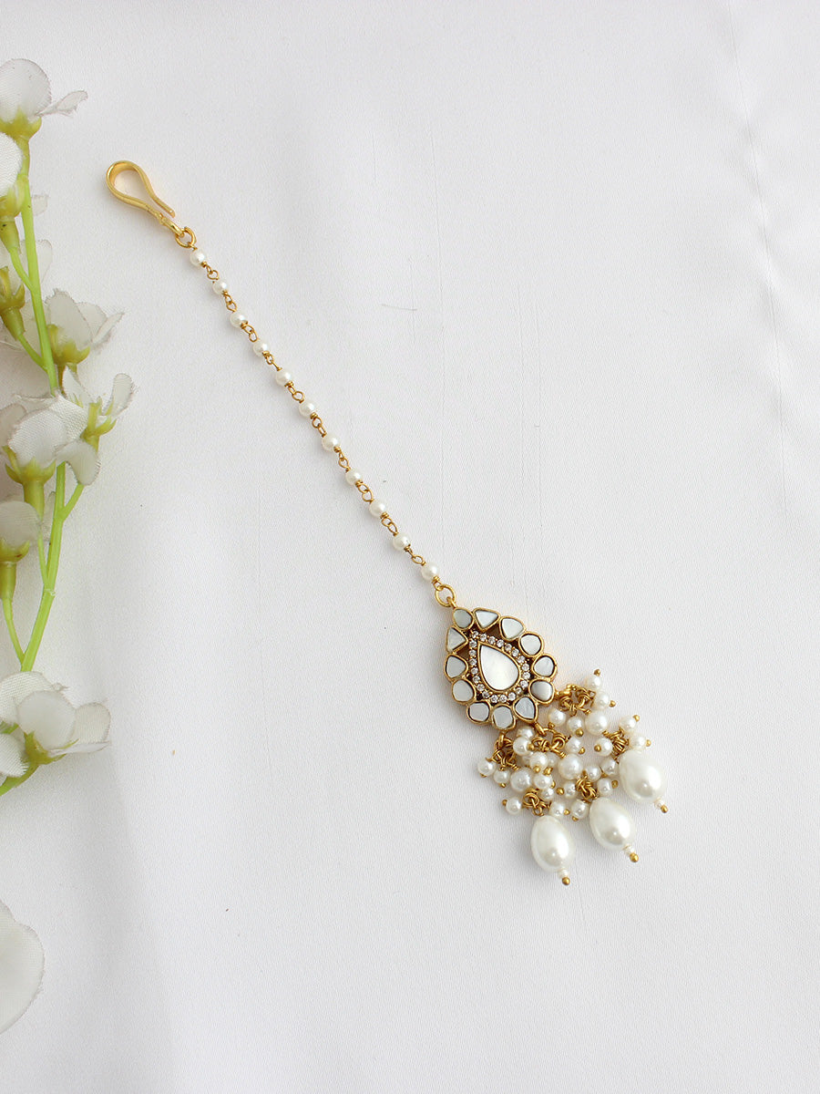 Shivi Maang Tikka-Ivory