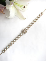 Aranya Sheeshphool / Headpiece-White