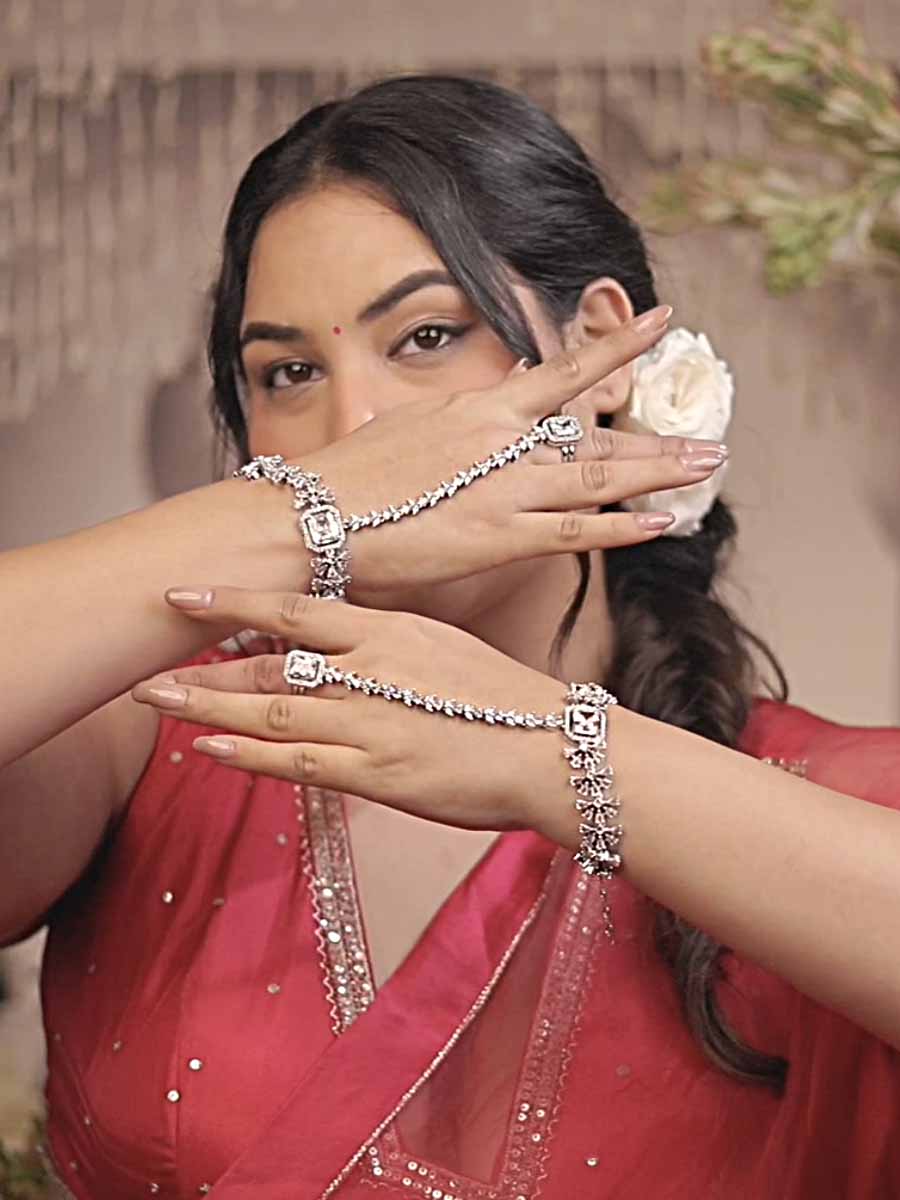 Nayra Hand Harness / Bracelet