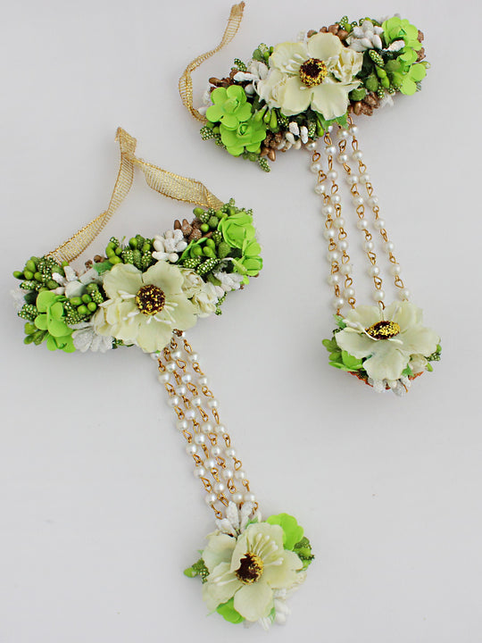 Kiara Floral Hand Harness/Bracelet-Off White