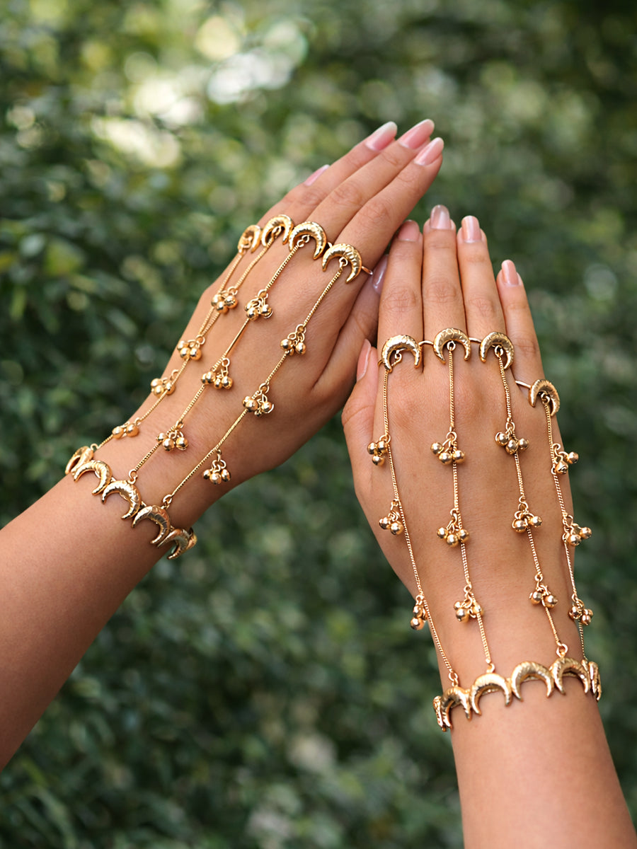 The Moon Hand Harness / Bracelet (Hathphool)-Gold