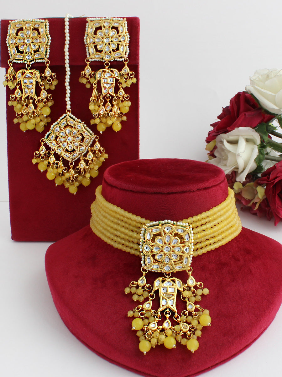 Shibani Necklace Set-Yellow