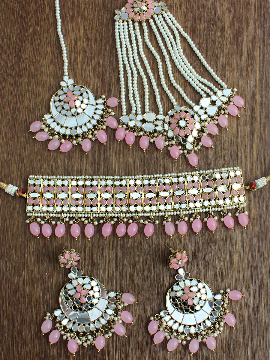 Nushrat Necklace Set