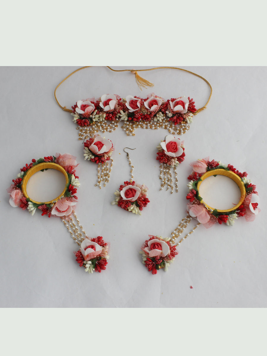 Gul Floral Necklace Set