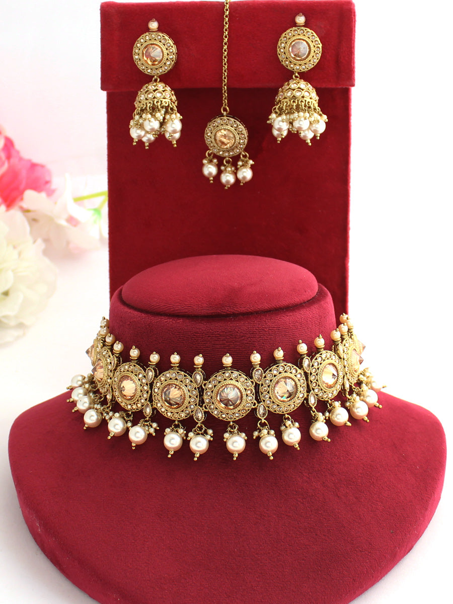 Saavi Necklace Set-Golden