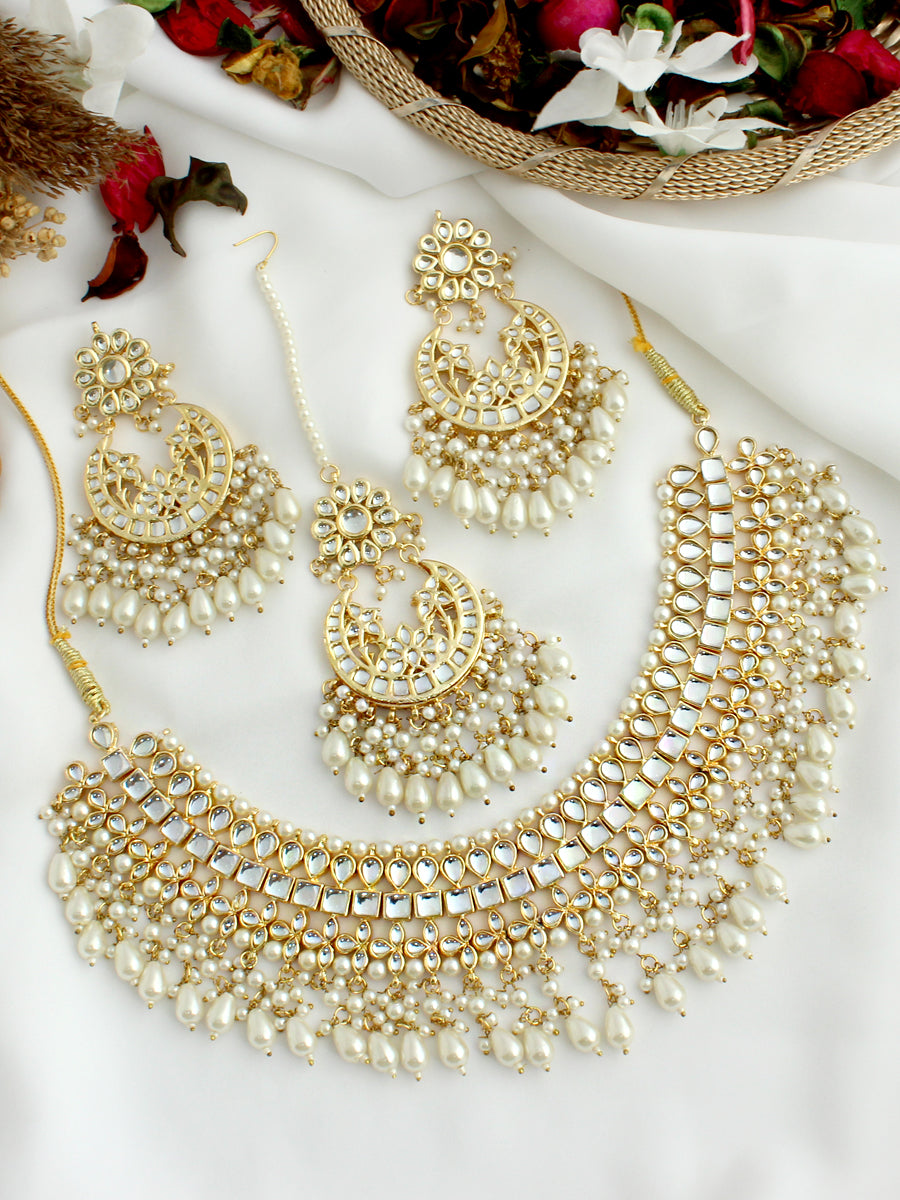 Mehar Kundan Necklace Set