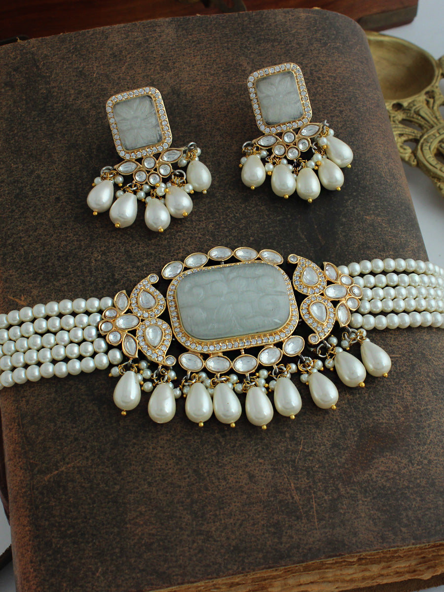 Pranika Choker Necklace Set-Ivory