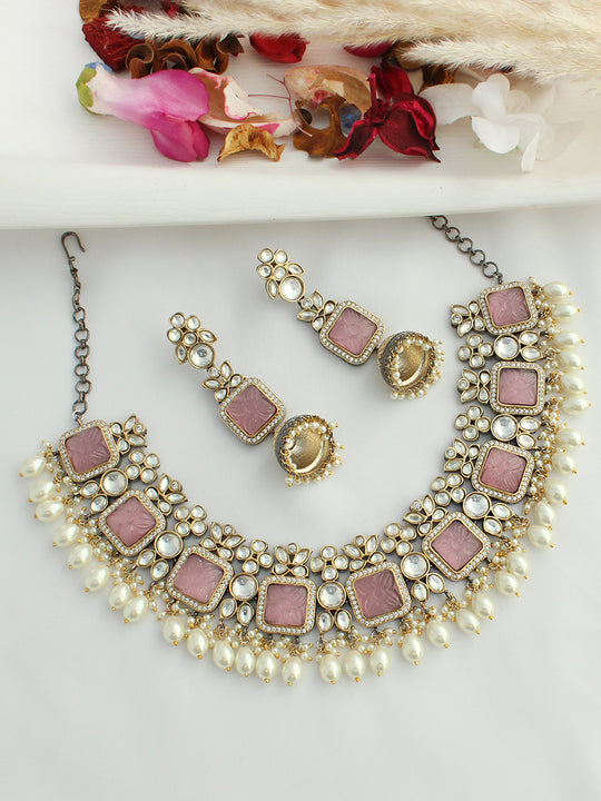 Assam Bib Necklace Set-Pastel Pink