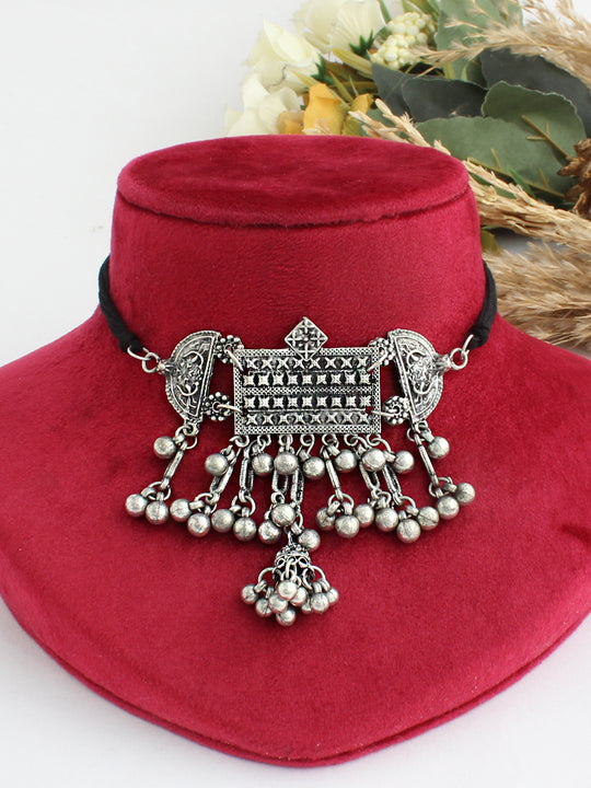 Trishla Choker Necklace-Antique Silver