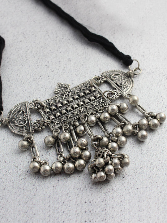 Trishla Choker Necklace-Antique Silver