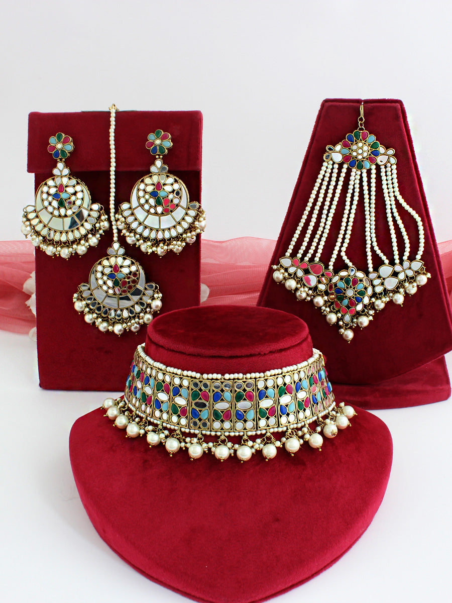 Nushrat Necklace Set