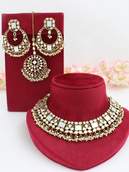 Amyra Necklace Set-White