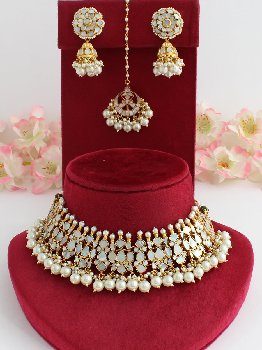 Shivina Necklace Set