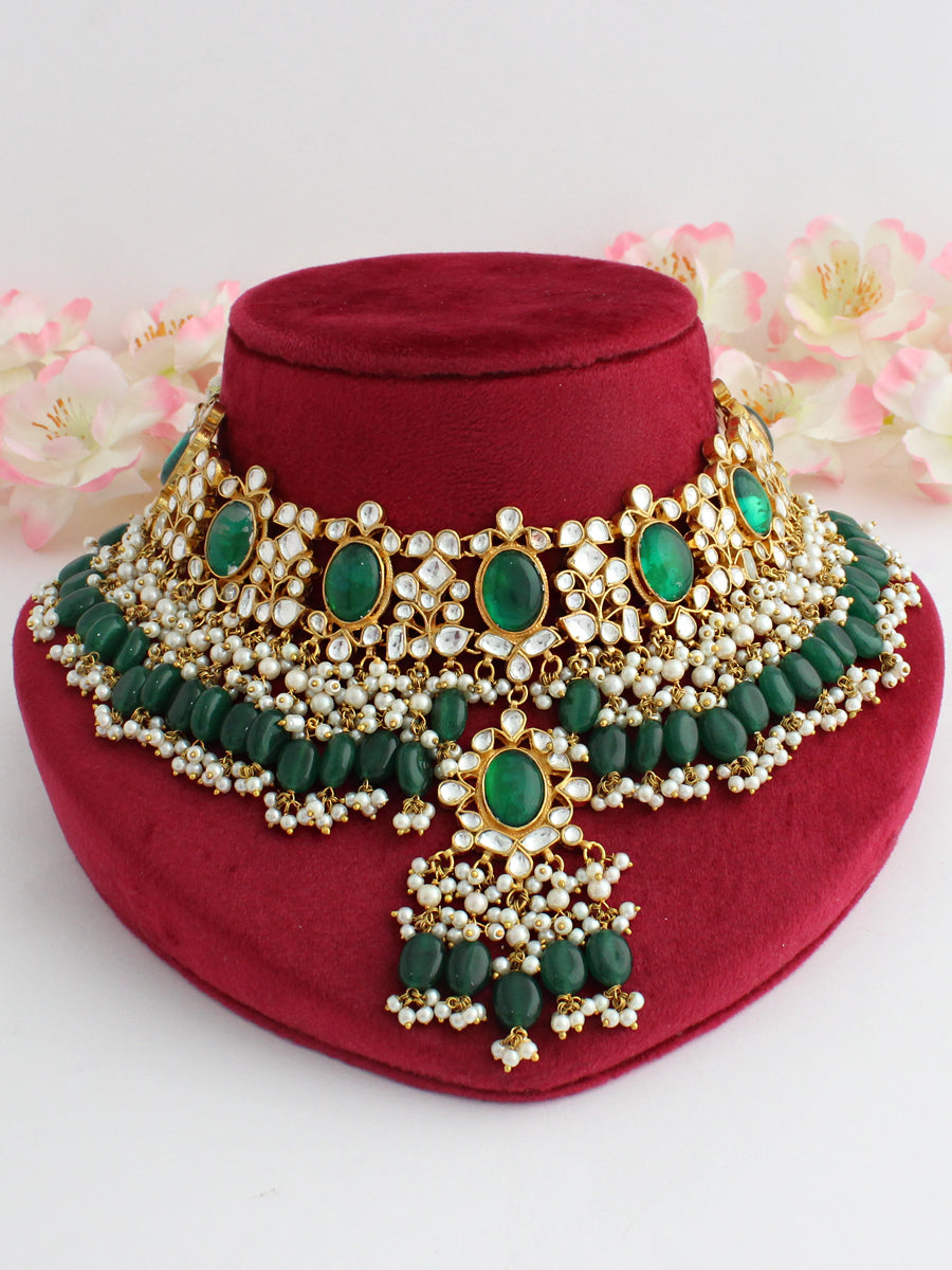 Sonakshi Choker Necklace Set