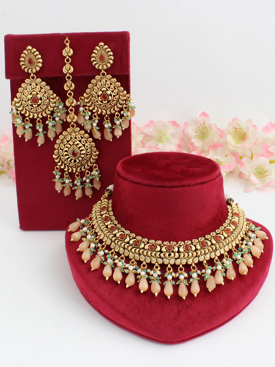 Aradhya Necklace Set