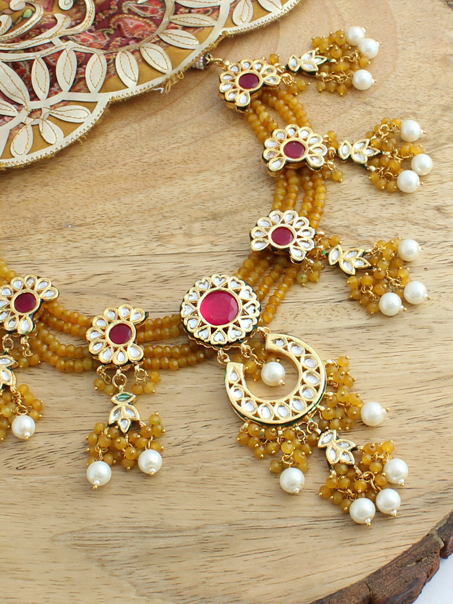 Vishali Bib Necklace Set
