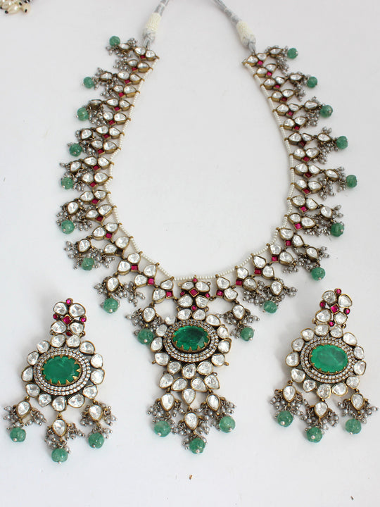 Razia Long Necklace Set-Green