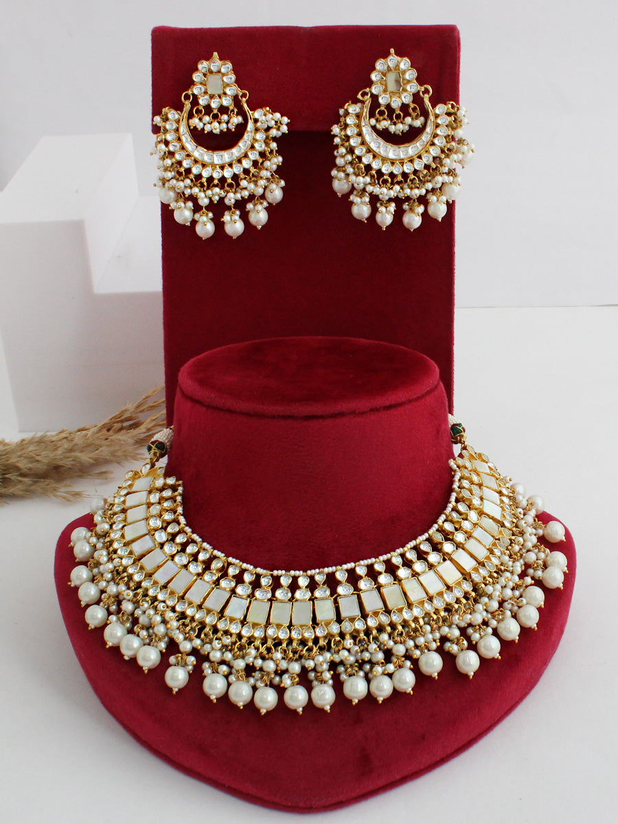 Mirika Bib Necklace Set