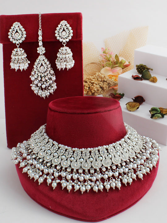 Heena Bib Necklace Set-Silver