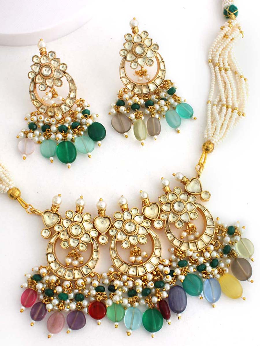 Naina Necklace Set