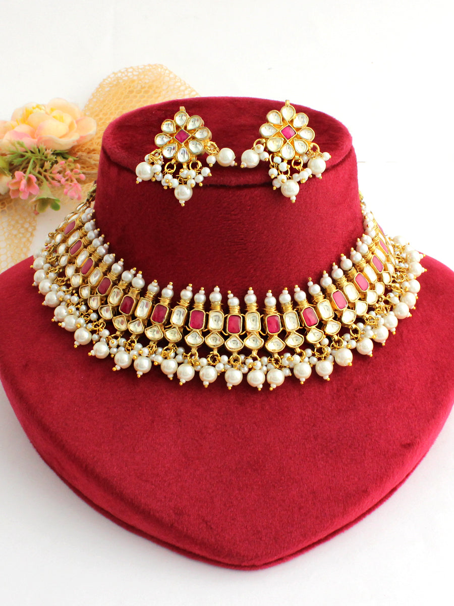 Pallavi Bib Necklace Set