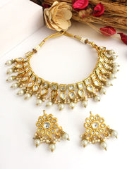 Gitakshi Bib Necklace Set