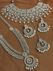 Shriva Layered Necklace Set