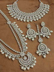 Surveen Layered Necklace Set