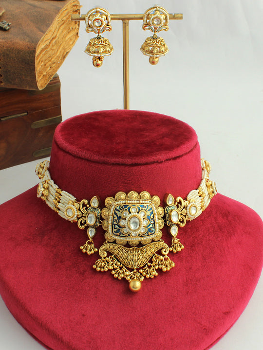 Shriva Choker Necklace Set