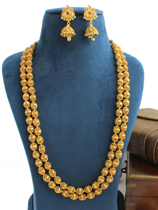 Divisha Layered Necklace Set