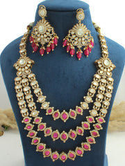 Shravya Necklace Set