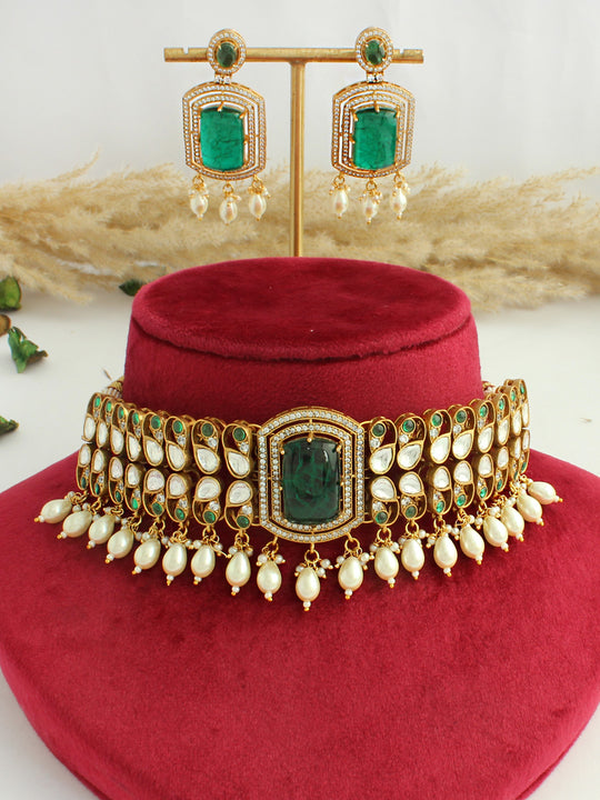 Prakhya Choker Necklace Set