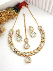 Shreya Bib Necklace Set