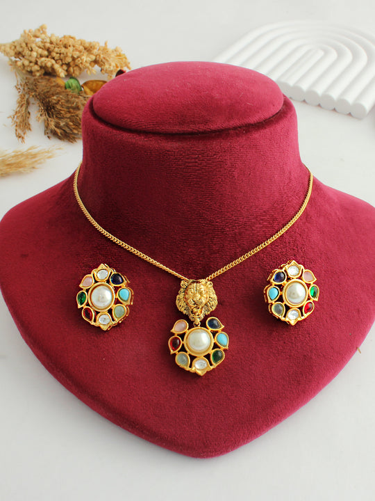 Vianshi Pendant Necklace Set